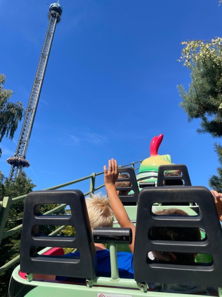 4f25efdb-534c-4b0d-ad50-617477dd2ed9