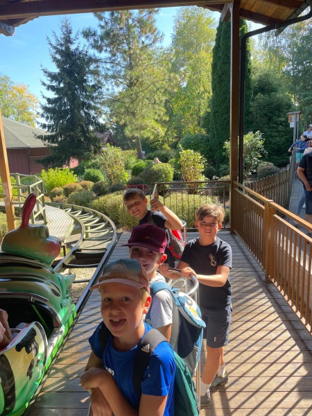 9d5ae310-a40f-401c-8543-cf0881e26c4f