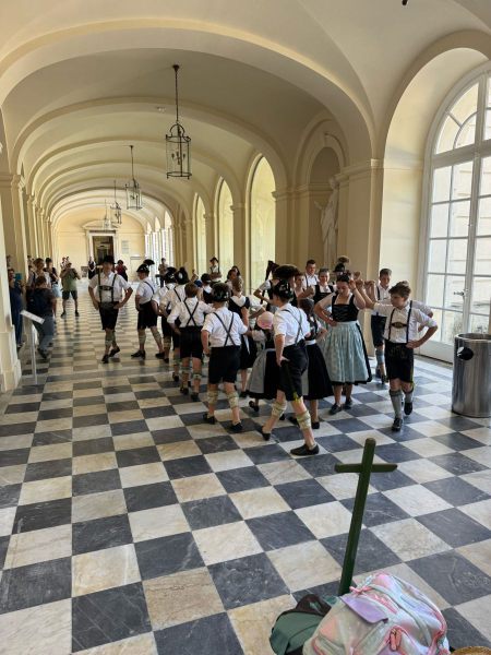 03b86959-3544-4b9c-aec7-89deac4e3527