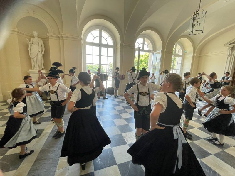 28f2d545-3b04-4fb4-b993-c062570d0805