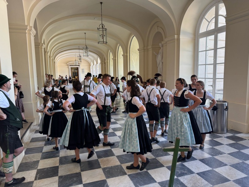 4916cf3d-545e-427b-a481-f29b3d728914