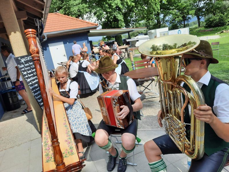 52de5be8-31c1-476f-8708-b7ae15c4b98e