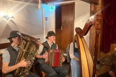 739d34f5-ec34-4f50-9c77-2fc62762c78a