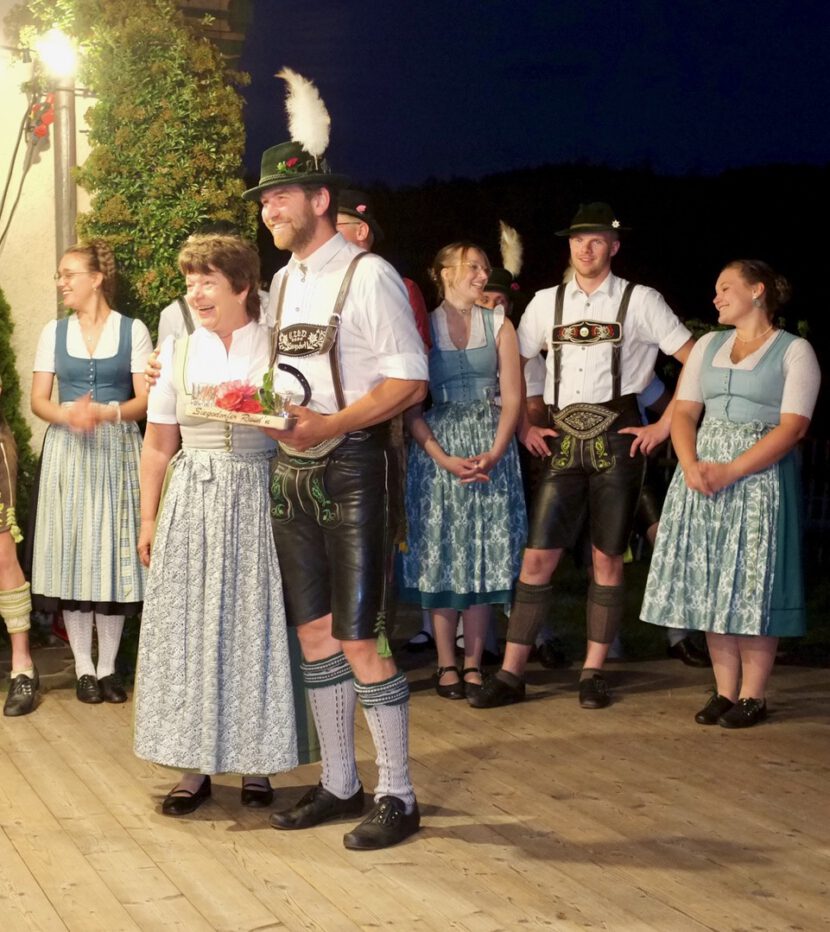 „Zammkemma“ der Siegsdorfer und Feldwieser Trachtler